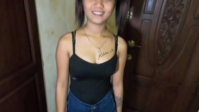 б. Teenager face-fucking his boss to get hired