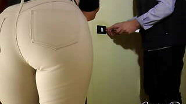 Housewife gets her ass kicked to reward him for the work done Asia Divine