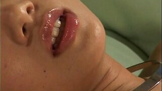 Rena the Asian seductress jerking off her clitoris