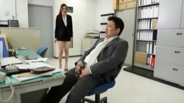 Japanese secretary has sex with her horny office boyfriend