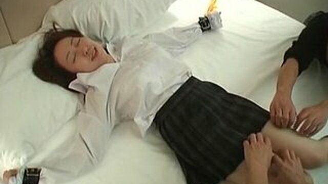 Sweet Asian slut tied up