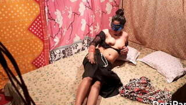 Best Indian Couple XXX Indian Desi Wife Fucking Her Husband Full Hindi