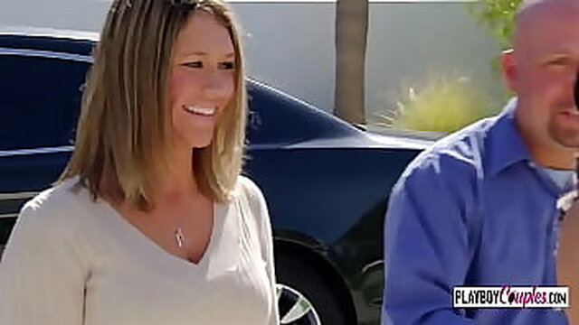 Red orgy room swinger couple's intimate encounter in HD