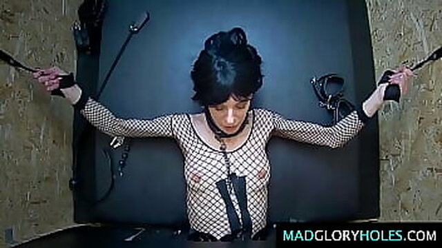 Dark hour glory hole experience with a Czech MILF