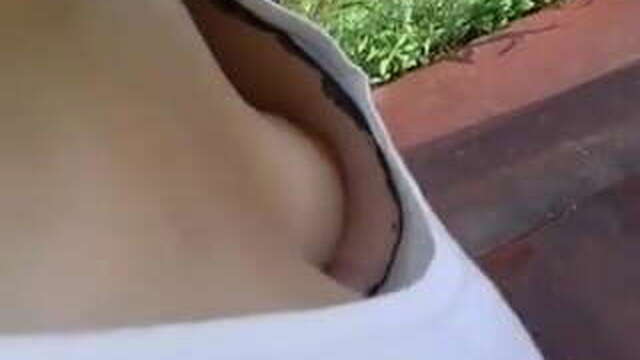 Downblouse on the swing