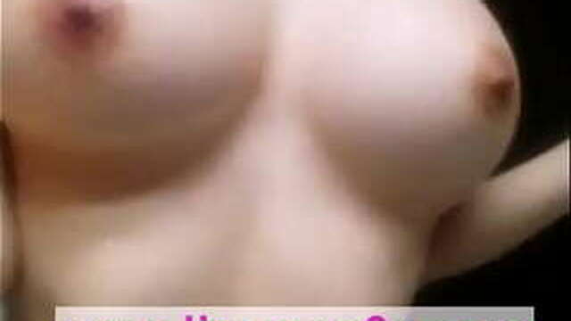 Korean girl shows her big tits on webcam