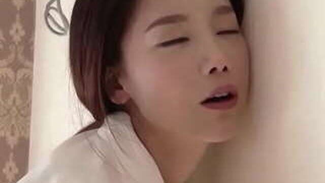 Jealous Korean Mommy Masturbation