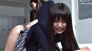 Japanese roommates have lesbian fun